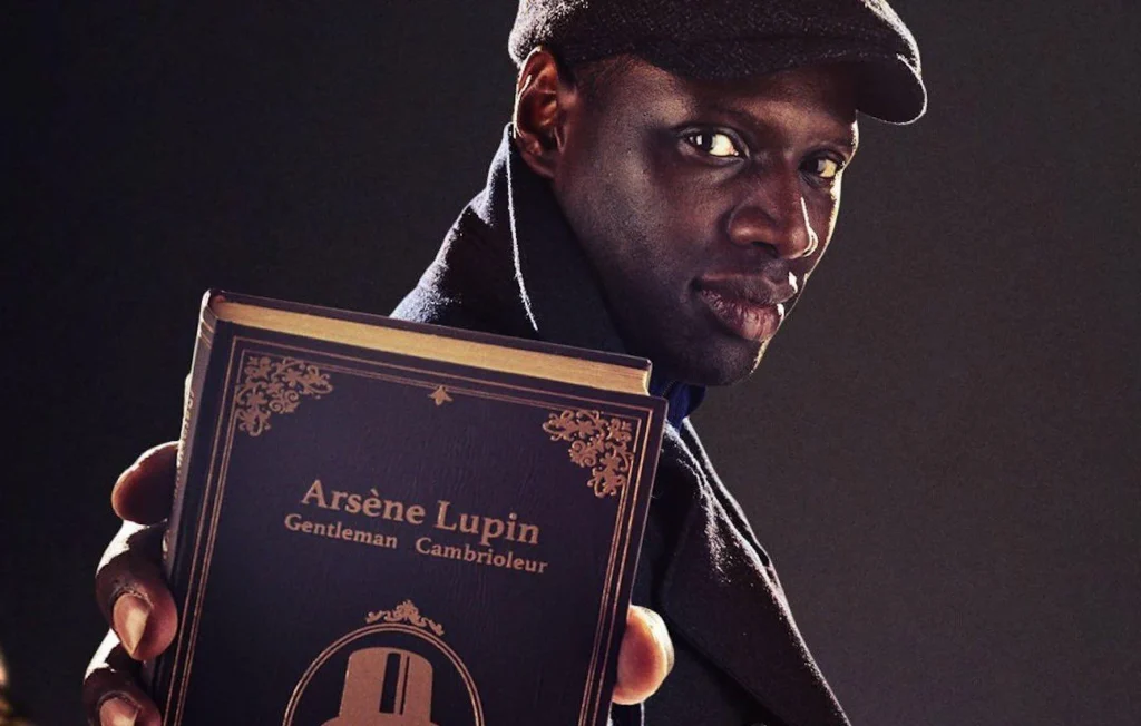 Le livre Arsène Lupin avec l'acteur Omar Sy